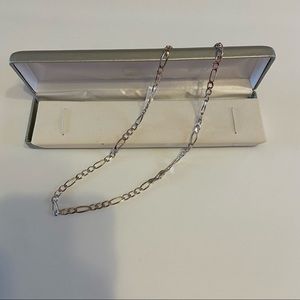 NIB/ MEN’S SILVER CHAIN💜